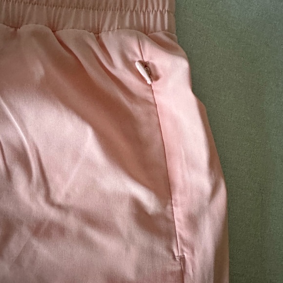 🍑CALME By Johnny Was Element Run Activewear Shorts - Picture 4 of 4